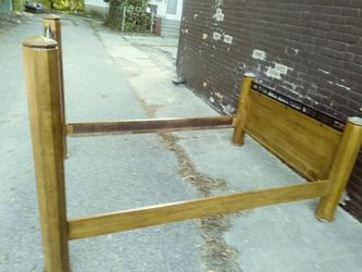 Queen headboard footboard