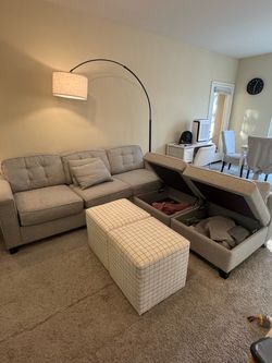 Sectional sofa with chaise