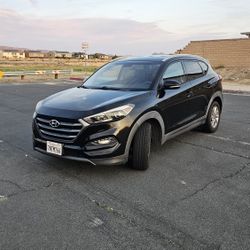 Clean Title 2016 Hyundai Tucson / Cash Or Payments 