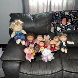 Cabbage Patch Kids Lot of 12! Some Vintage