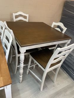 COUNTER HEIGHT TABLE SET