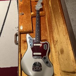Fender Thin Skin Jaguar