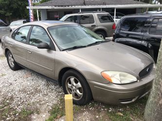 2005 Ford Taurus