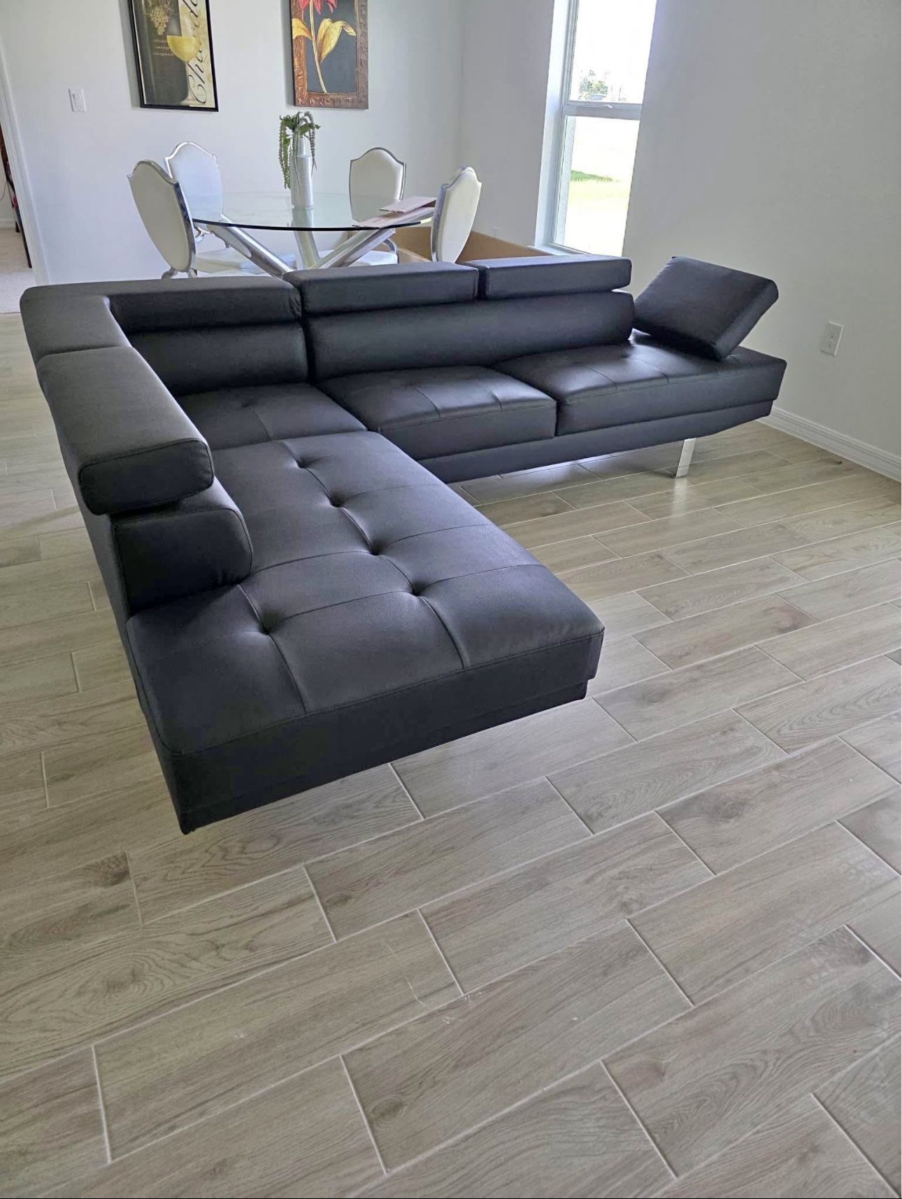 New Black Leather Sectional In Box 🔥 Finance Available 0% Interest All Credit Welcomed ✨