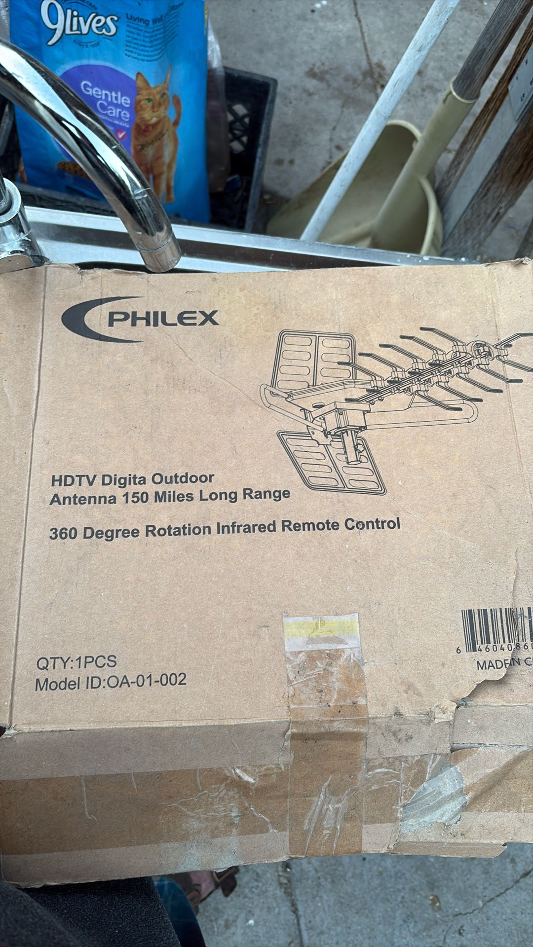 Remote control antenna adjust antenna from in the home with the remote control