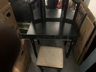 Small vanity