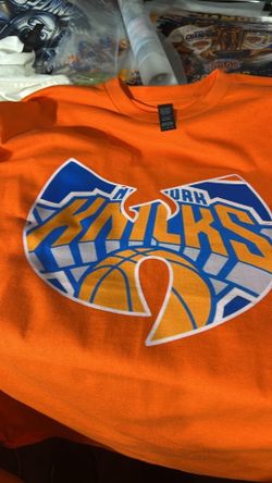 New York Knicks WU TANG Large Tshirt