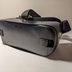 Samsung Oculus Gear Headset For Android