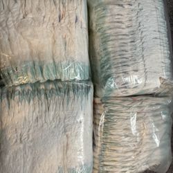 Pull ups Size 5 Pampers 