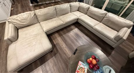 FREE LEATHER COUCH