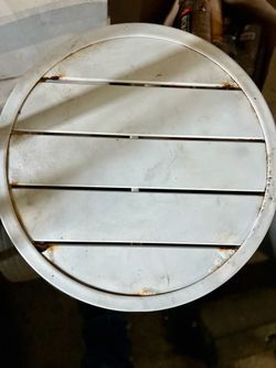 White Round Metal Folding Outdoor Bistro Table