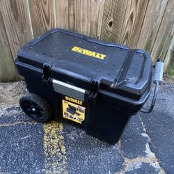 Tool Box  Caja de Herramientas