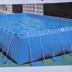 Free Pool, Solar Blanket, Ladder, Etc