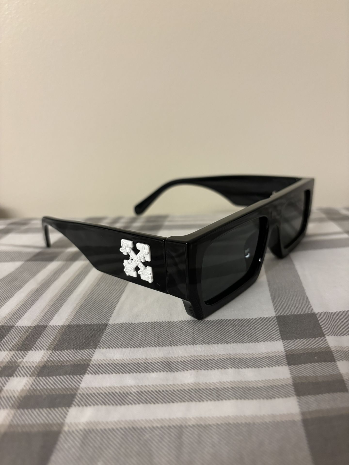 Off White Sunglasses