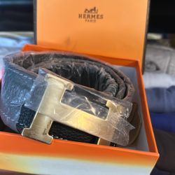 Hermès belt