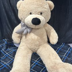 Giant Valentines Day Fluffy Teddy Bear