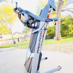 Proform Performance 400i Treadmill With Incline 