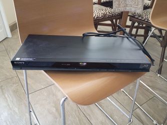 Sony DVD player  10.00