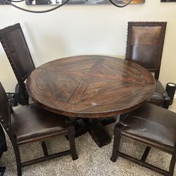 SOLID WOOD TABLE 4 CHAIRS $175