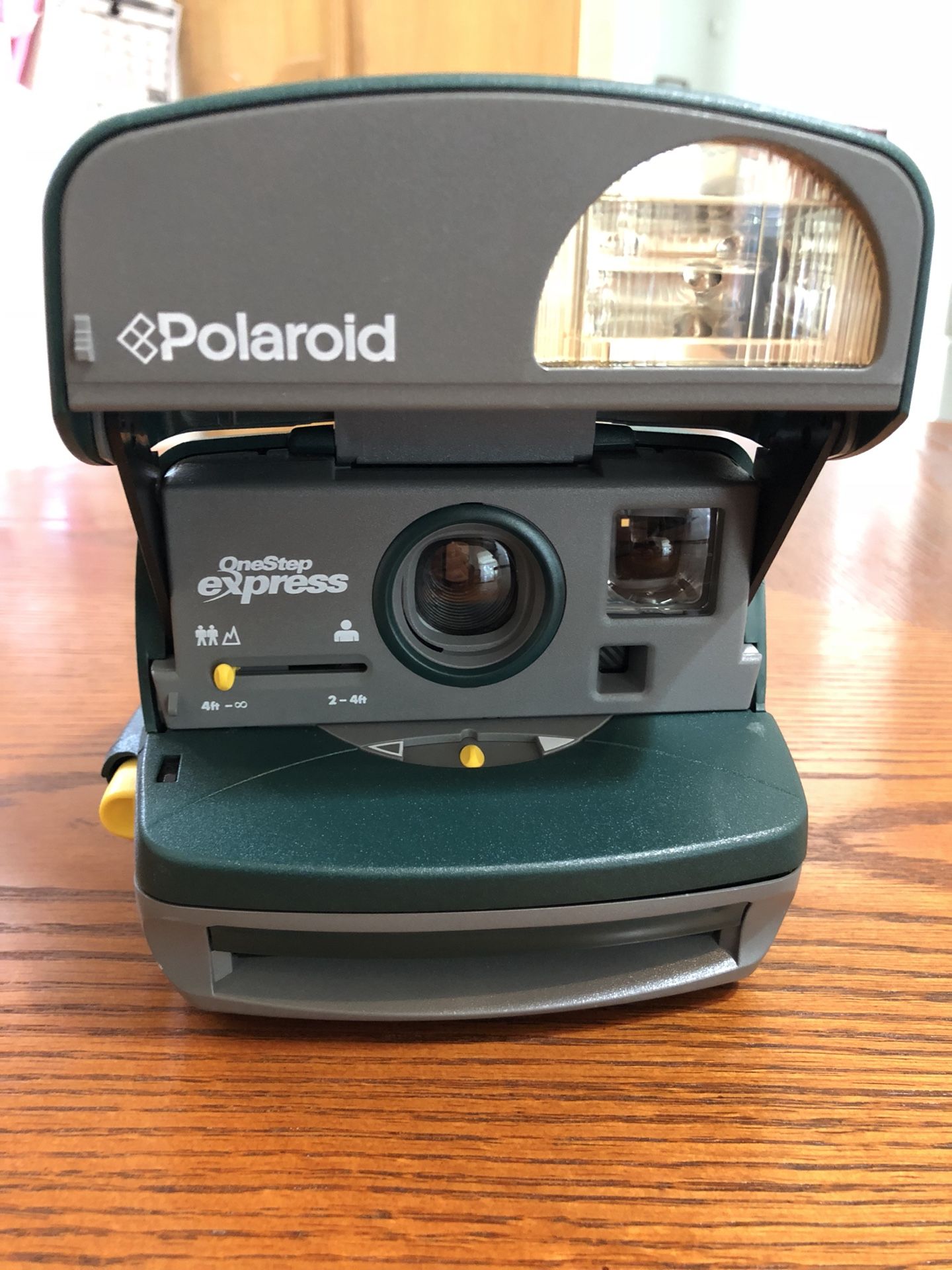 Polaroid One Step Express Camera