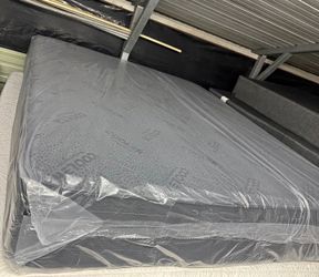 Brand New Full and King Mattress Available In Stock 