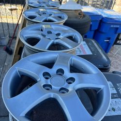 16” Toyota Camry & Sienna Wheels 5x114.3 