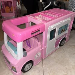 Barbie Dream Camper / RV Playset 