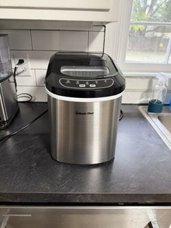 Countertop Ice Maker- Magic Chef