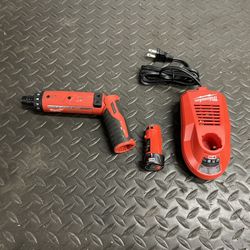 Milwaukee Power Screwdriver