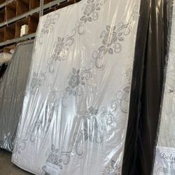 Deluxe Brand Full Size Sales 
