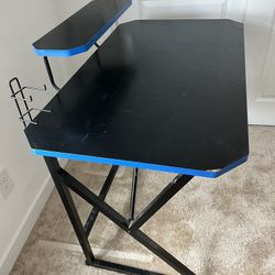 Blue\Black Desk