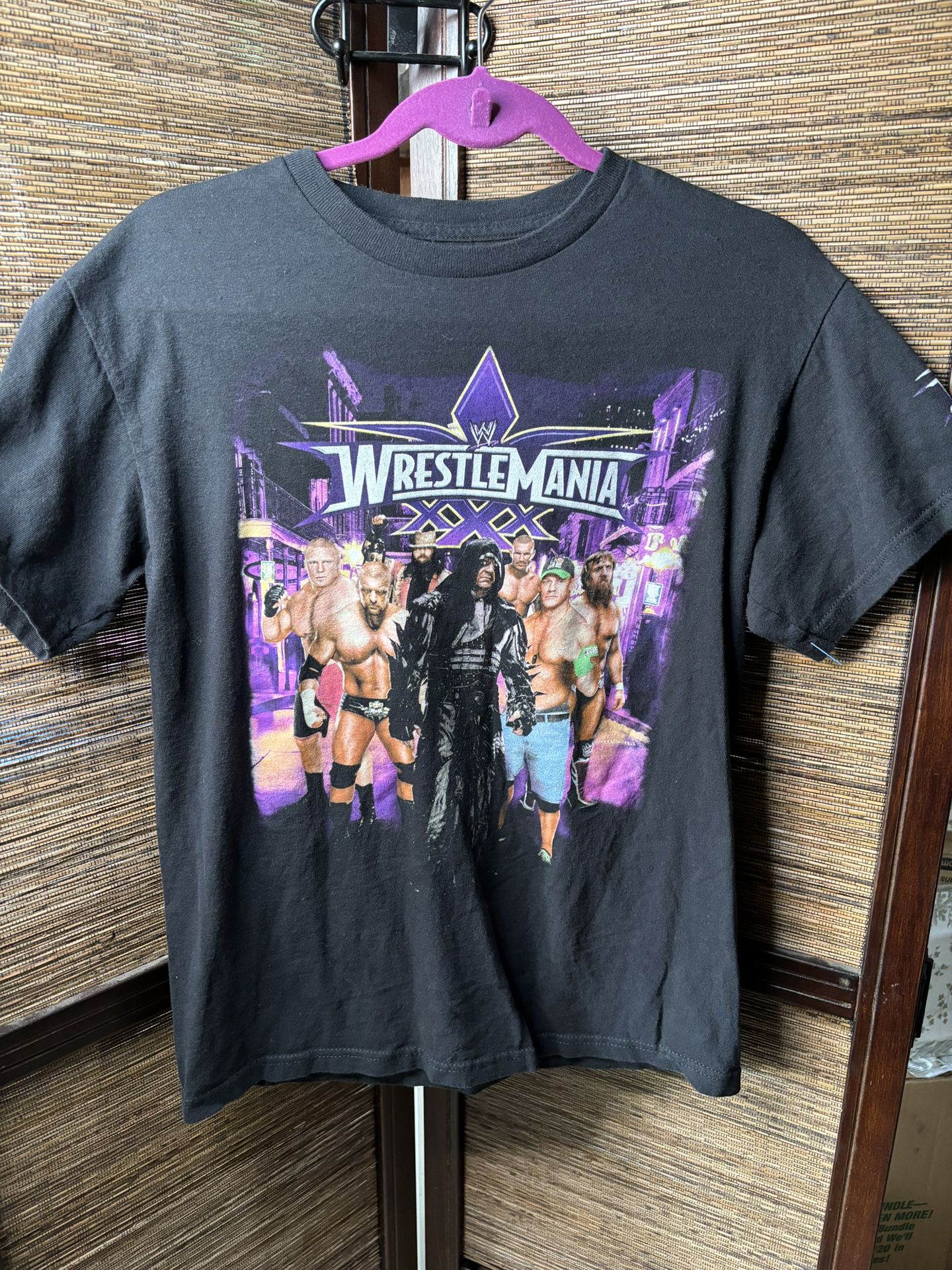 WWE HD Crew Wrestlemania 30 XXX Extreme Rules Shirt 2014 Wrestling Size Med