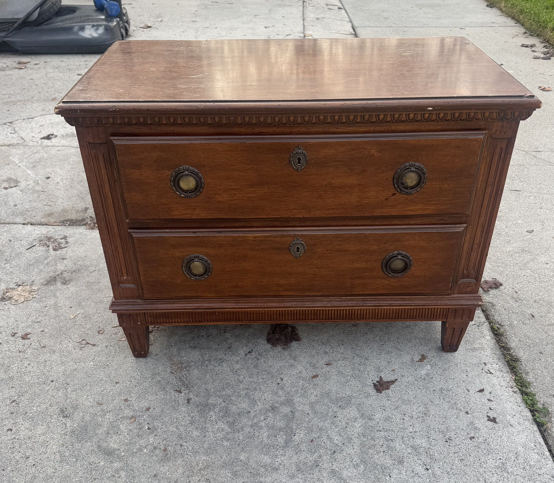 Night Strand / Small Dresser
