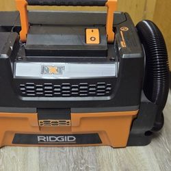 RIDGID NXT 3 Gallon Wet/Dry Shop Vacuum. Model Hd03000 