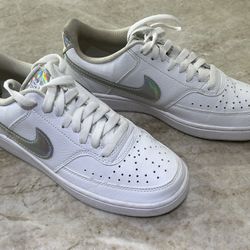 Woman’s COURT VISION LOW 