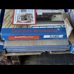 WATERPROOF FLOORING WITH ATTACHED PAD (15.22 SQ FT PER BOX)