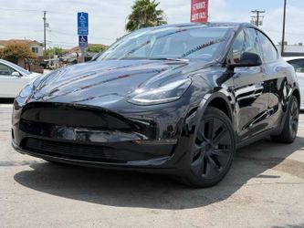 2025 Tesla Model Y