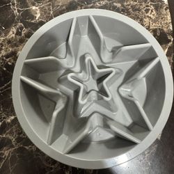Leashboss Slow Feeder Dog Bowl