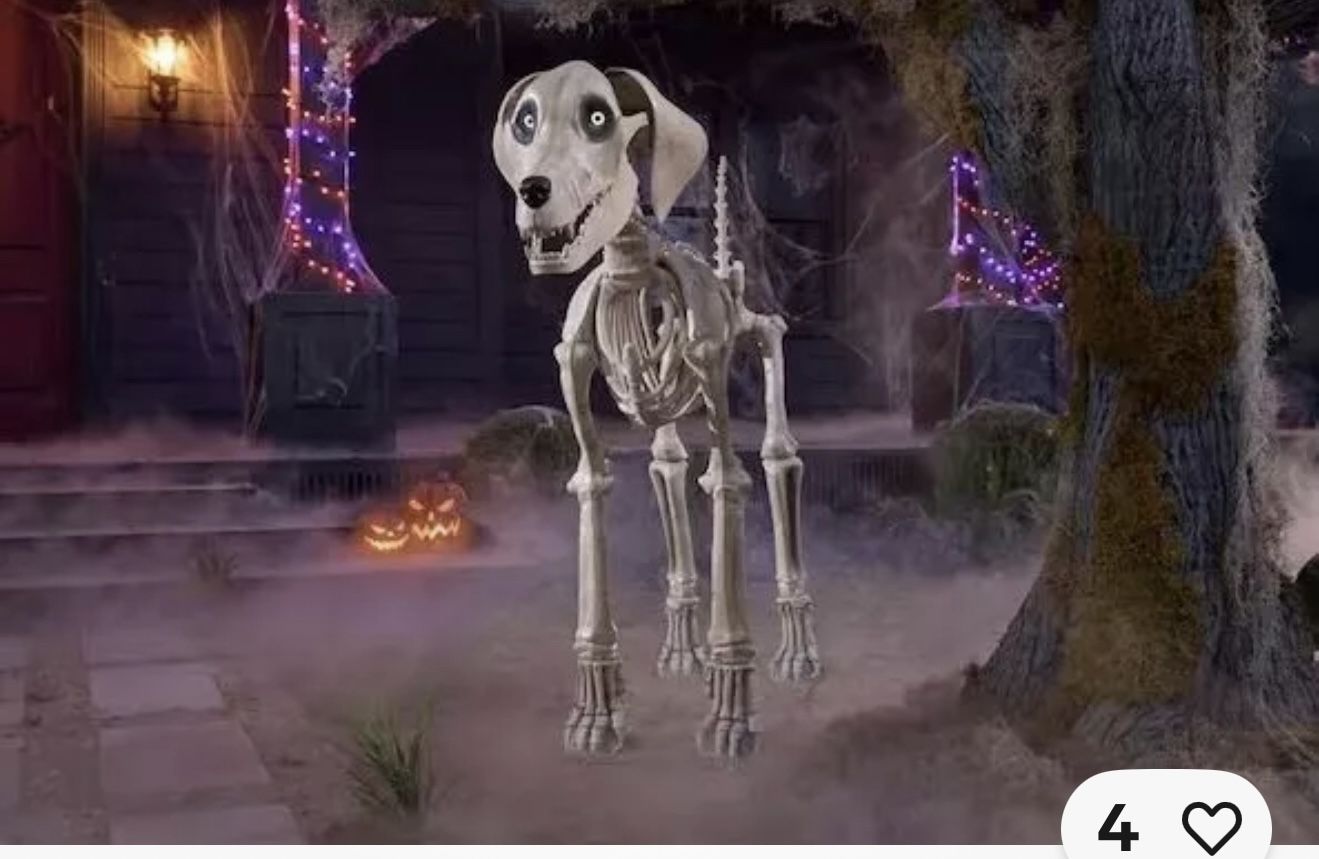 7Ft. Home Depot Giant Skeleton Dog
