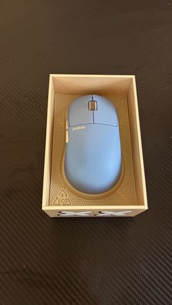 Pulsar Gaming X2N Crazylight Wireless gaming mouse