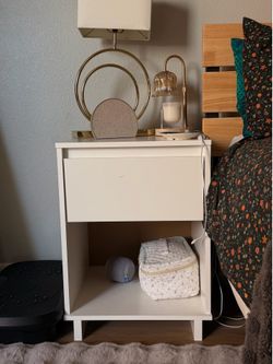 Bedside Table With Drawer
