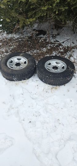 Studded Snow Tires