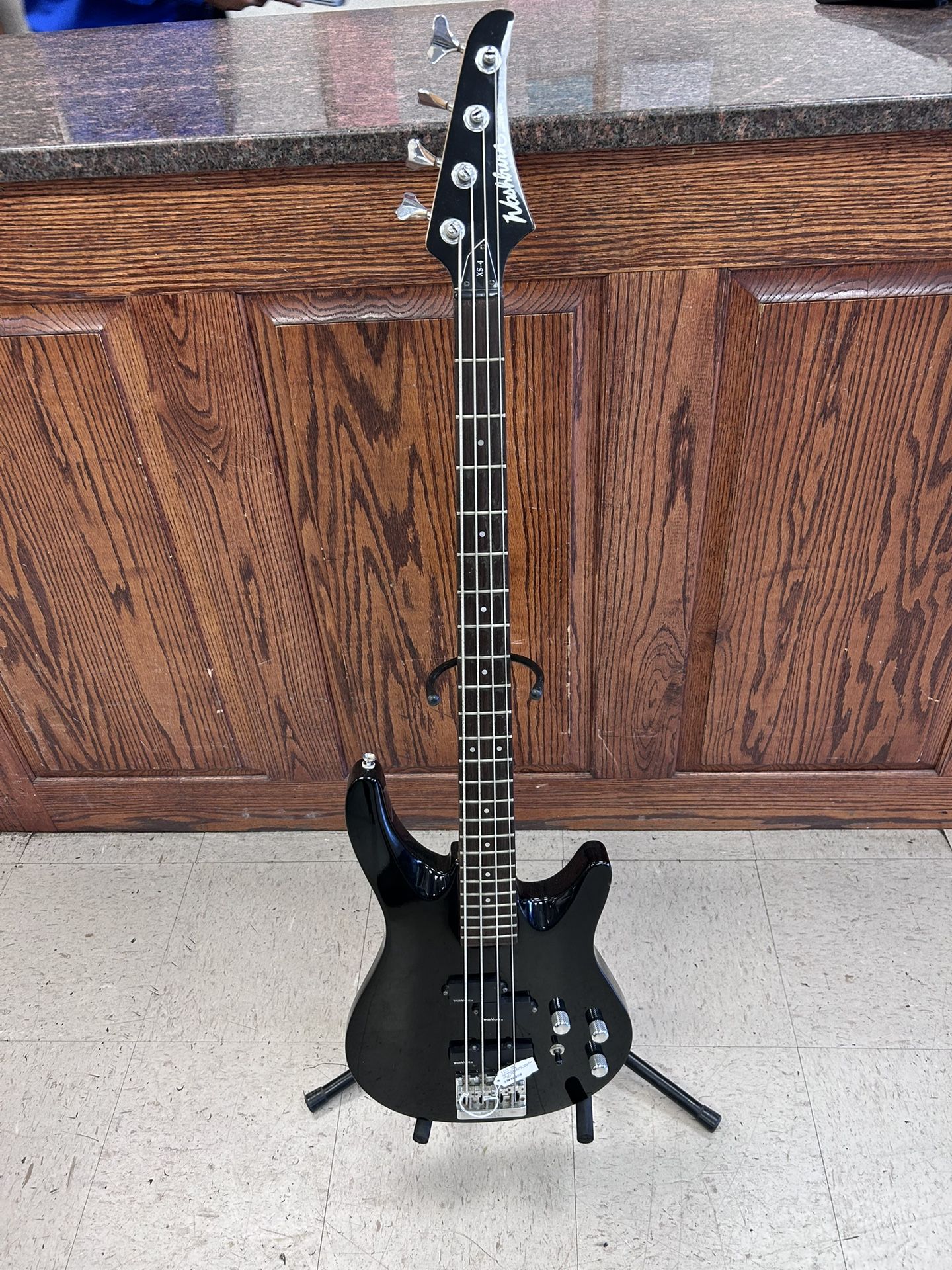 Washburn Bass Guitar 