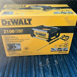 Dewalt  Pressure Washer