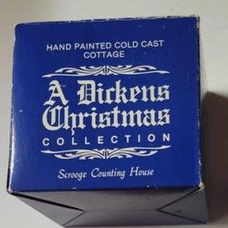 A Dickens Christmas Cottages 