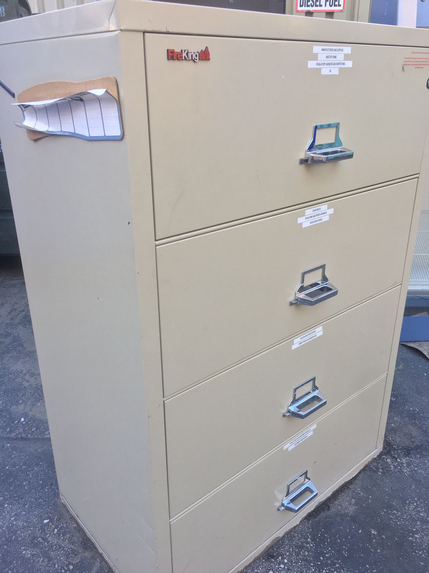 Fire king 4 Drawers 