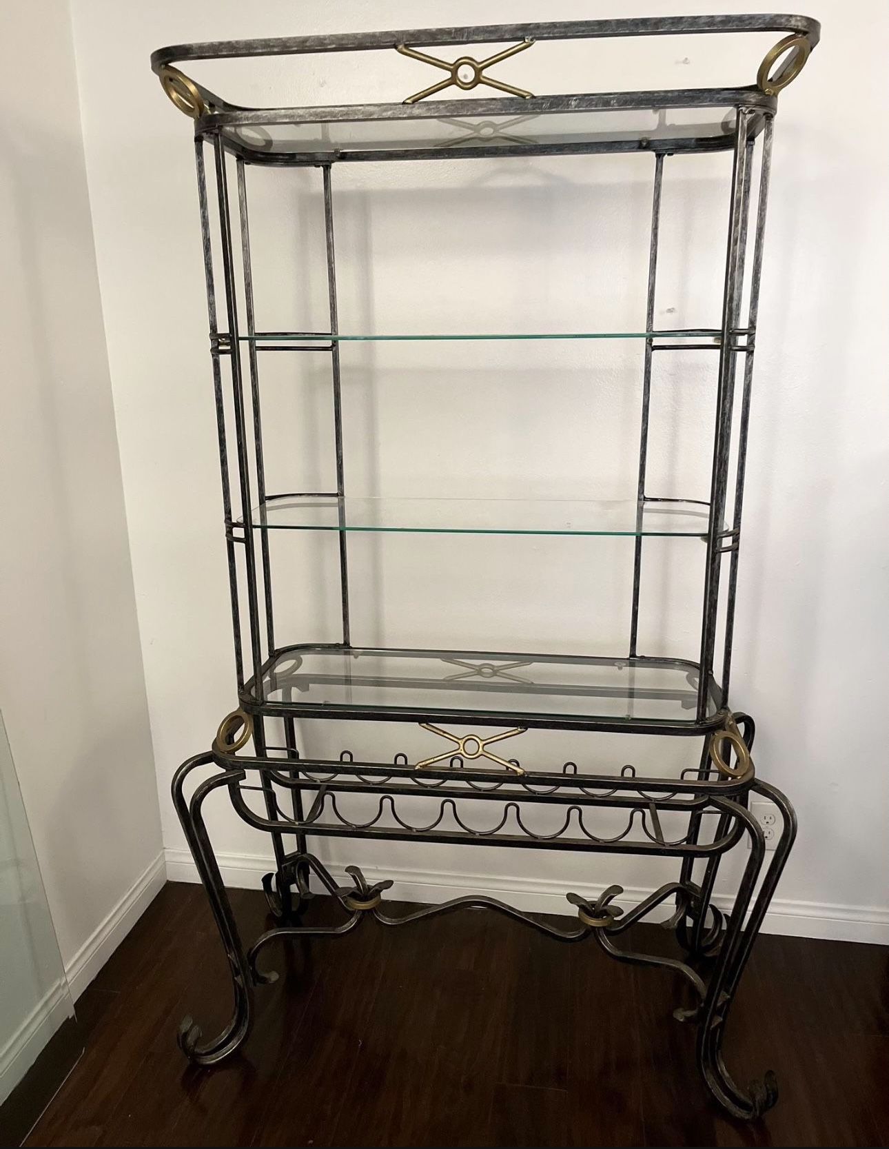 Shelving Unit With Wine Rack