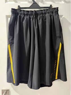 Men’s Nike Live Strong Sports Shorts