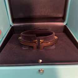 Tiffany’s 18k T Bracelet 