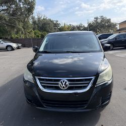 2010 Volkswagen Routan